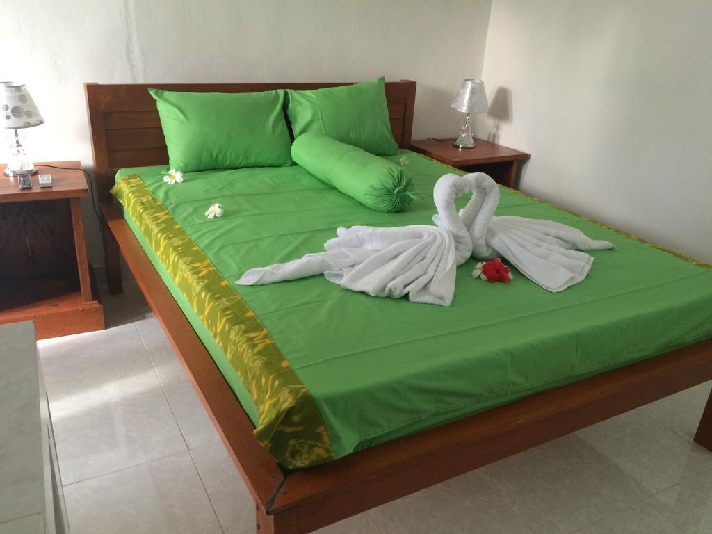 נוסה-למבונגן Linggy Homestay מראה חיצוני תמונה