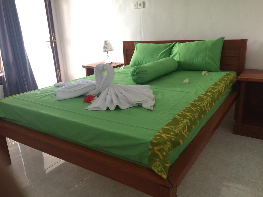 נוסה-למבונגן Linggy Homestay מראה חיצוני תמונה